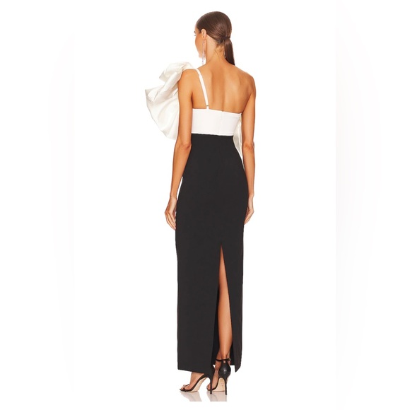 Solace London Ellis Maxi Dress in Cream & Black in size 4 - Picture 2 of 4